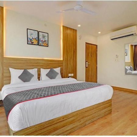 Hotel Sr Grand Gorakhpur Luaran gambar